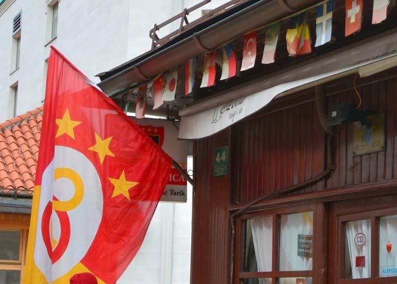 Spor Klüpleri Bayrakları